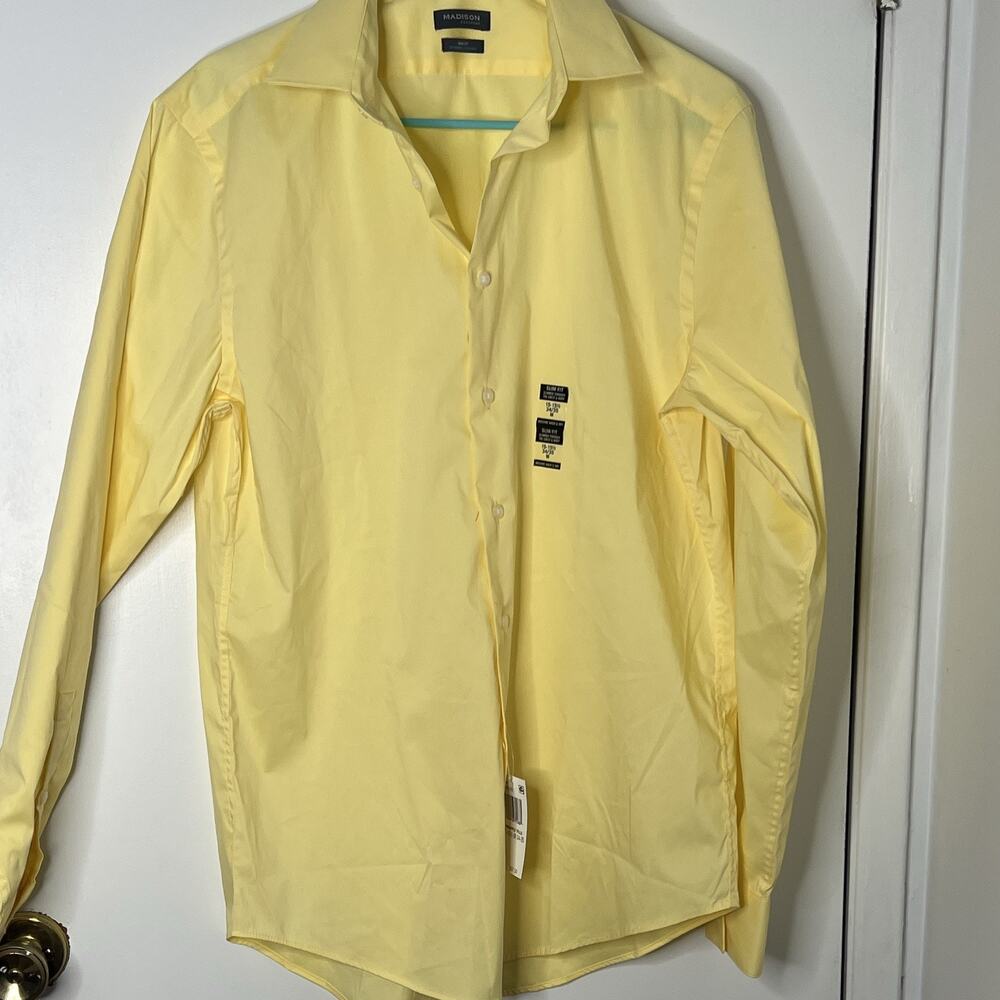 MADISON | Men’s Slim Fit Solid Yellow Dress Shirt | 15-15 1/2 34/35 M